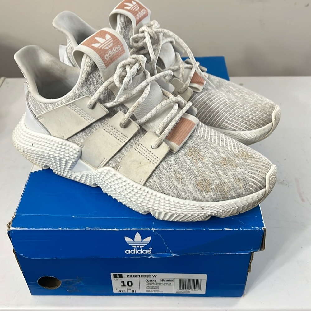Adidas